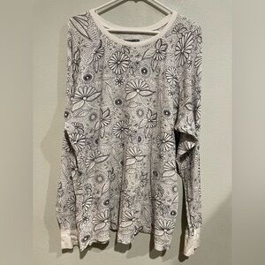 Cabela's Black and White Floral Top